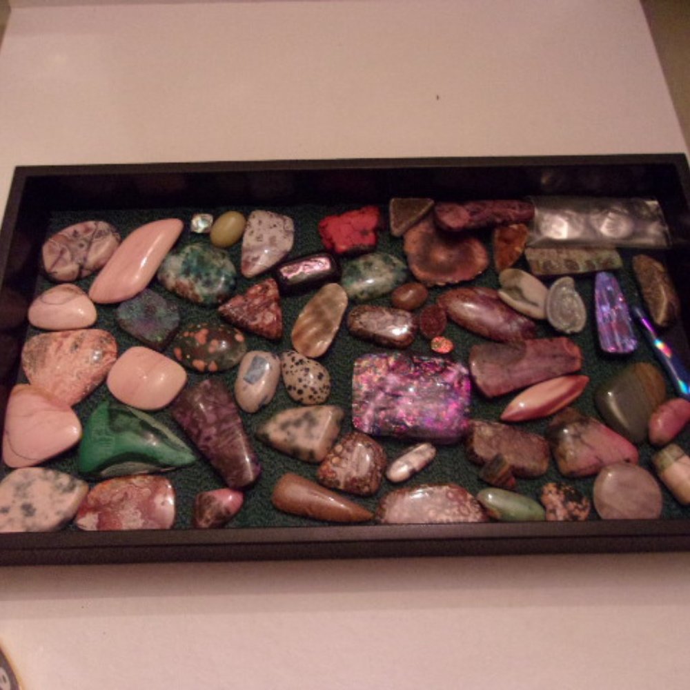 HUGE LOT OF CRAFTING & JEWELRY MAKING SUPPLIES.